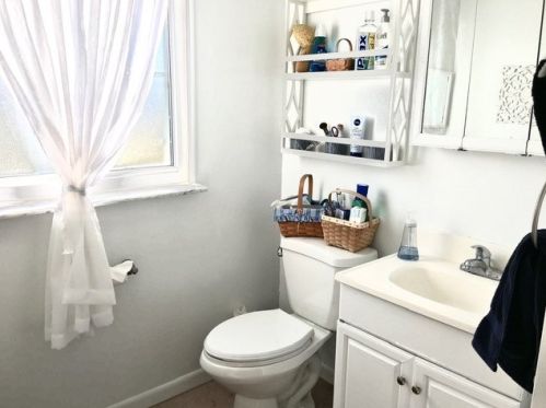 1958 Beckert Ave, Pittsburgh PA 15212-1408 exterior