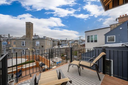 619 Belden Ave, Chicago IL 60614-3305 exterior