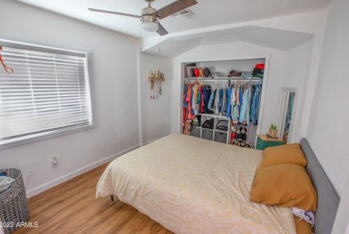 10718 15th Ave, Phoenix AZ 85041-3920 exterior