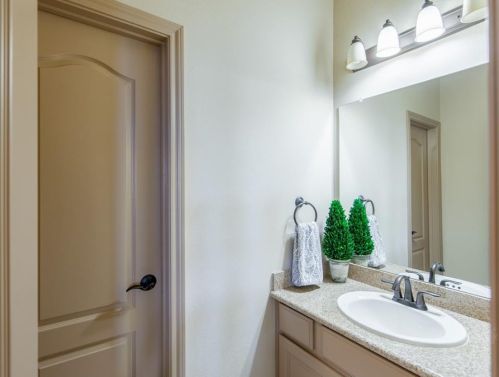 28418 Wild Mustang Ln, Fulshear TX 77441-2064 exterior