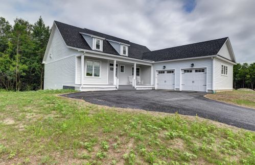 241 Walker St, Lenox, MA 01240-2752