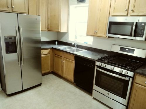 6309 Claremont Ave, Chicago, IL 60659-2001