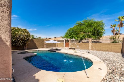 4405 111 Ln, Phoenix AZ 85037-8338 exterior