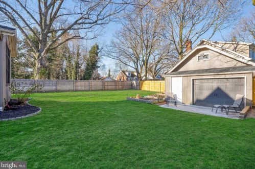 104 Morgan Ave, Riverton NJ 08077-1106 exterior