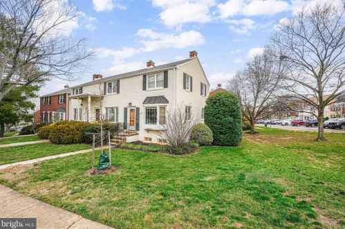 2213 Dearing St, Alexandria VA  22302-1802 exterior