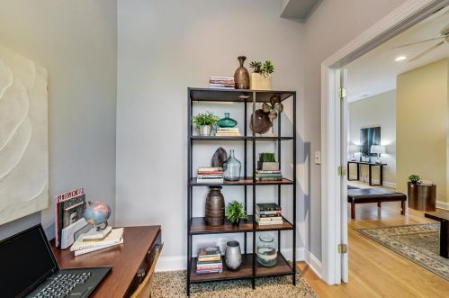 2041 Potomac Ave, Chicago IL  60622-3153 exterior