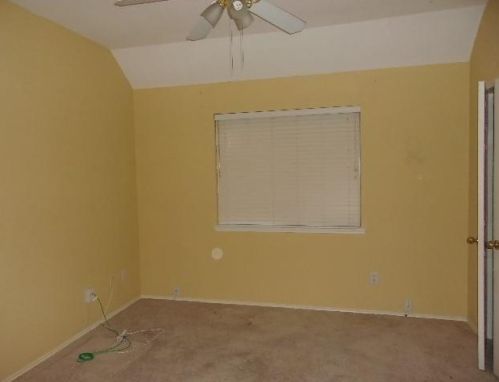 18727 Gibbons Dr, Dallas TX 75287-4045 exterior