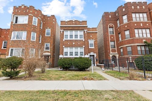 8025 Evans Ave, Chicago IL 60619-3908 exterior