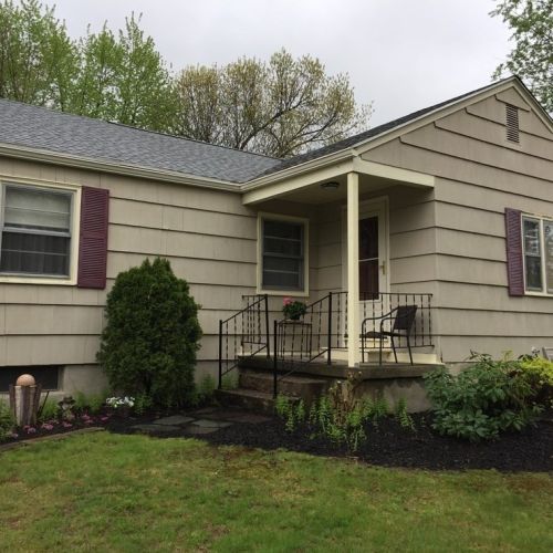 119 Bacon Rd, Springfield, MA 01119-2803