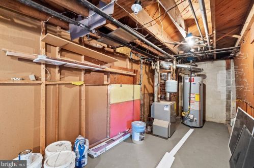 1135 Chaplin St, Washington DC  20019-4923 exterior