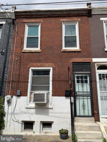1430 Hicks St, Philadelphia PA  19146-4819 exterior