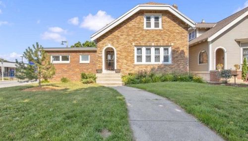 2254 53rd St, Milwaukee WI  53208-1009 exterior