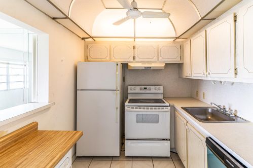 209 Mansfield, Boca Raton, FL 33434-4931