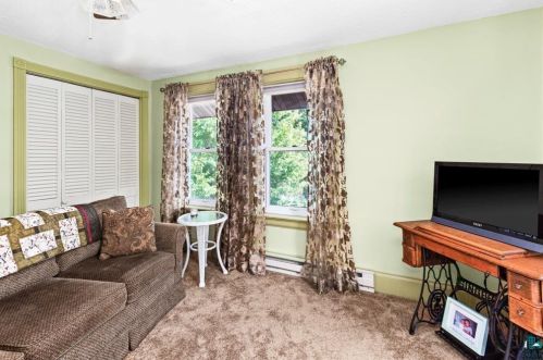 1037 84 Ave, Duluth MN 55808-1404 exterior