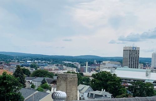 62 Elliot St, Worcester MA 01605-2955 exterior