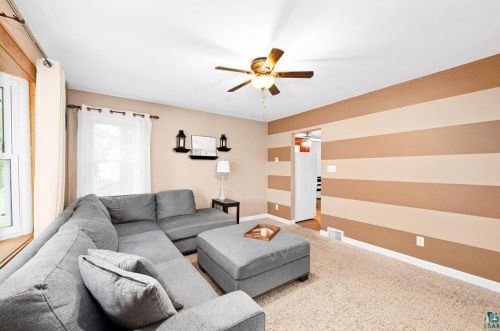 545 Anderson Rd, Duluth MN 55811-5405 exterior