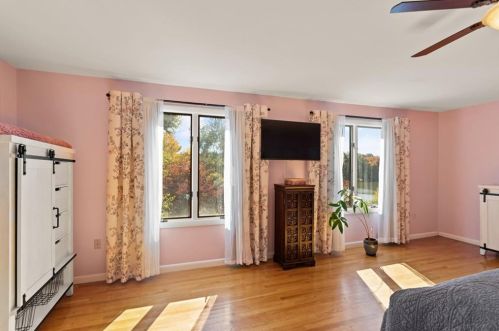 9 Noto Dr, Providence RI  02904-2905 exterior