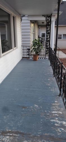 2568 29 St, Milwaukee WI 53215-2906 exterior