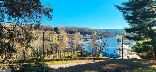 360 Prospect St, Primrose PA  17901-1243 exterior