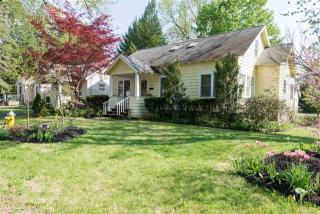 625 Engleman Ave, Schenectady, NY 12302-1307