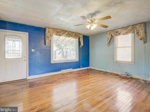 432 Orange St, Washington DC  20032-1622 exterior