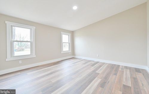 465 Bailey St, Pilesgrove NJ  08098-1014 exterior