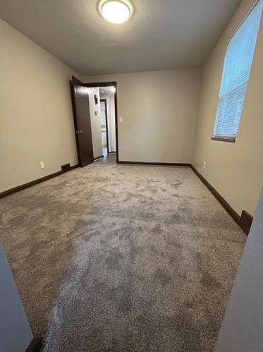 566 Highland Pl, Pittsburgh PA  15202-2928 exterior