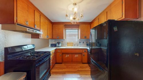 9753 Troy Ave, Chicago IL 60805-3142 exterior