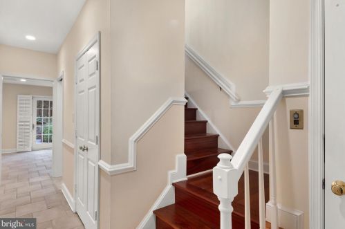 3648 Winfield Ln, Washington DC  20007-2348 exterior