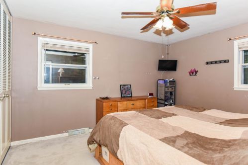 87 Baseline Rd, Plainwell MI 49080-9549 exterior