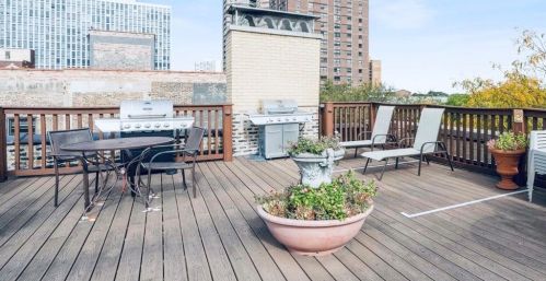 3600 Pine Grove Ave, Chicago IL  60613-4555 exterior