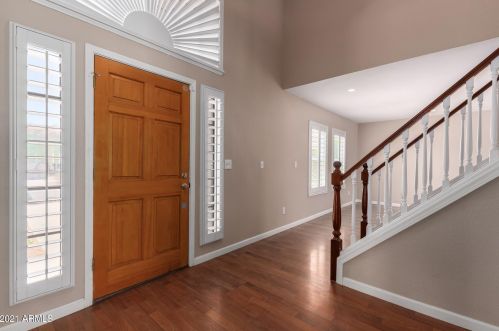 13402 38th St, Phoenix, AZ 85044-8203