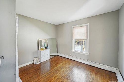 305 Francis St, New Britain CT  06053-3057 exterior