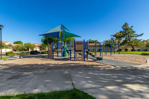 1623 Kaibab Dr, Chandler AZ 85249-3071 exterior