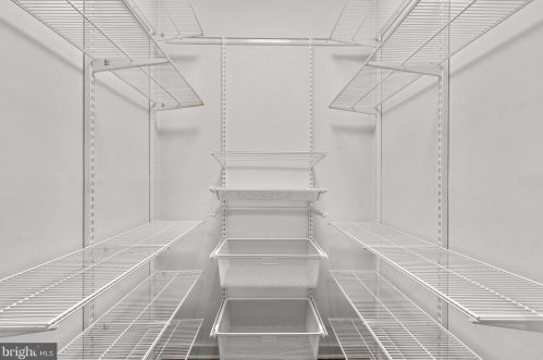 13708 Valley Dr, Rockville MD  20850-5402 exterior