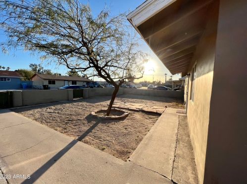 3016 Devonshire Ave, Phoenix AZ  85017-4159 exterior