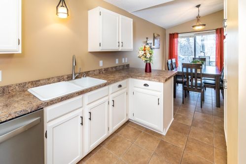 15819 Gooseberry Way, Saint Paul MN 55124-5138 exterior