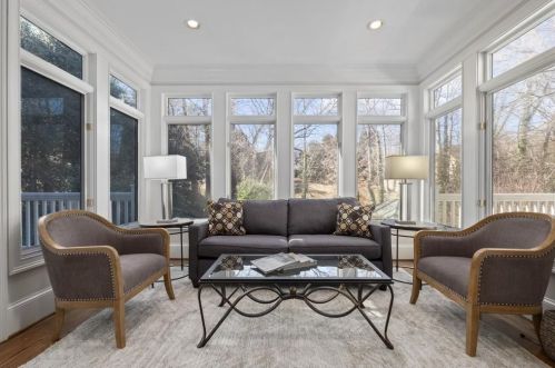 3211 Cir Oaks Dr, Atlanta GA 30339-4316 exterior