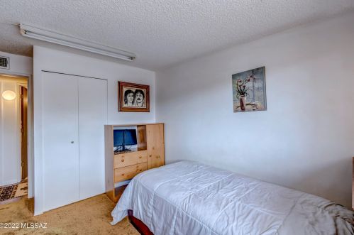 8532 Calle Bolivar, Tucson AZ  85715-5409 exterior