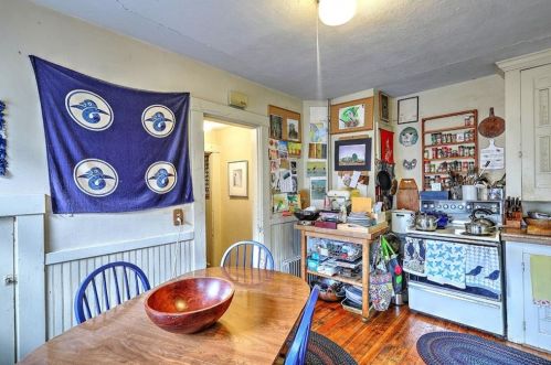 199 Rochambeau Ave, Providence RI 02906-1909 exterior