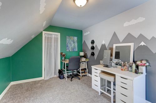 8503 Morgan Ave, Milwaukee WI  53228-1519 exterior