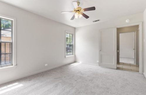 2134 Amherst Ave, Dallas TX 75235-3107 exterior