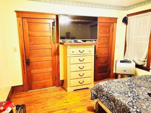 124 Dorchester St, Worcester MA 01610-1905 exterior