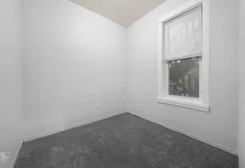 6609 Rhodes Ave, Chicago IL  60637-4103 exterior