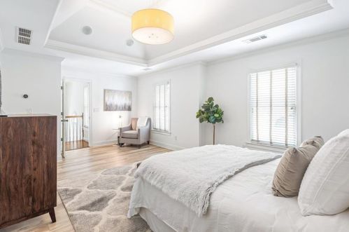 1371 Edmund Ct, Atlanta GA  30306-2236 exterior