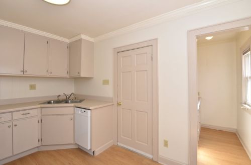 1734 65, Milwaukee WI 53213-4021 exterior