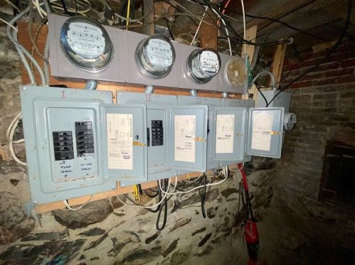 112 West St, Worcester MA 01609-2338 exterior