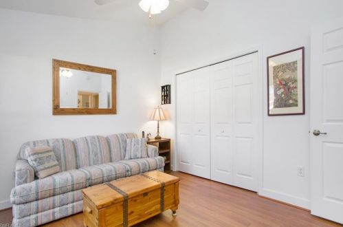 5889 Northridge Dr, Naples FL 34110-3369 exterior