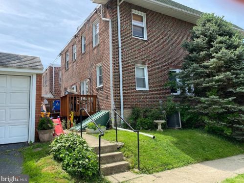 13 Cooke Ave, Manor PA 19036-1318 exterior