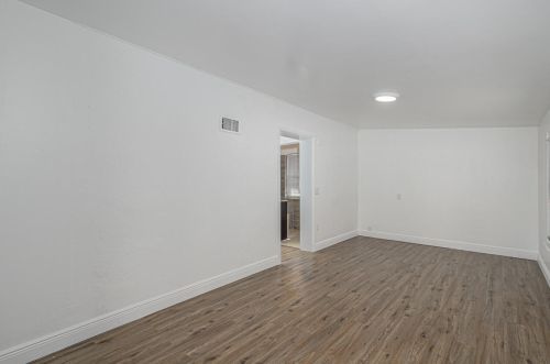 208 Southern Ave, Fort Pierce FL  34950-5433 exterior